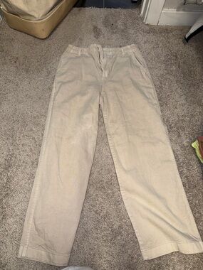 Gap women’s khaki pants